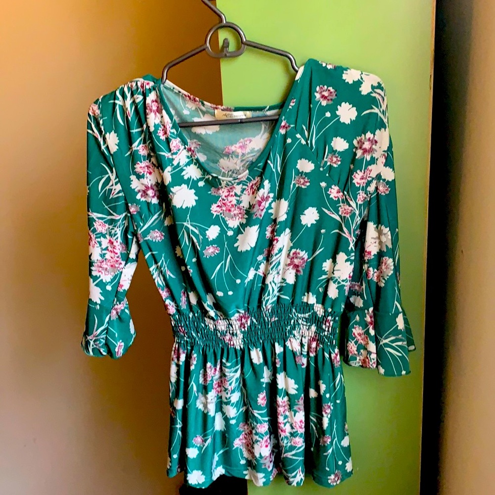 Flowy floral top.